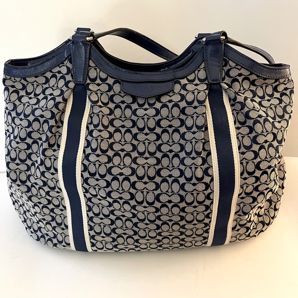 Coach Handbags - Coach blue signature bag like New